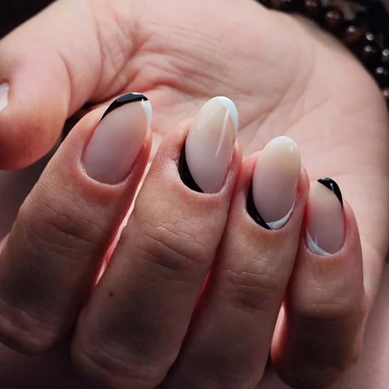 2e33511b-718c-4f06-bdbd-43723977e48e