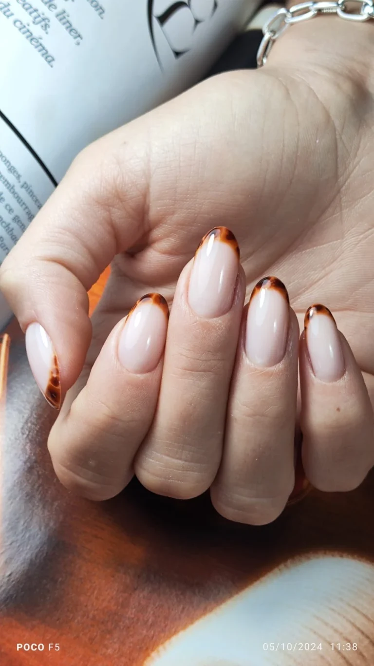 e2b451eb-0d24-404e-89f1-01b72bca4591